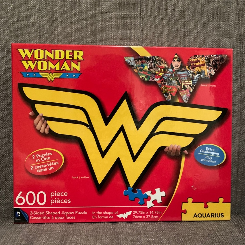 2-sided Wonder Woman 600 piece Puzzle